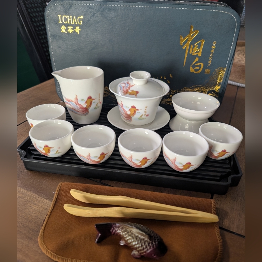 ICHAG Tea Set with Fish Design